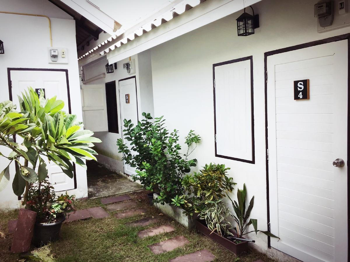 Tommy Huts Hotel เชียงใหม่ ภายนอก รูปภาพ
