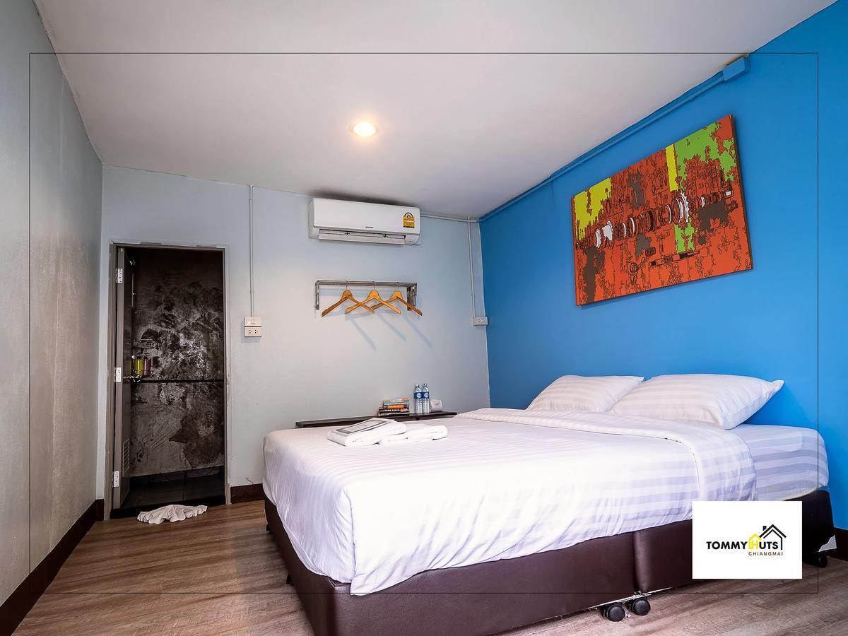 Tommy Huts Hotel เชียงใหม่ ภายนอก รูปภาพ